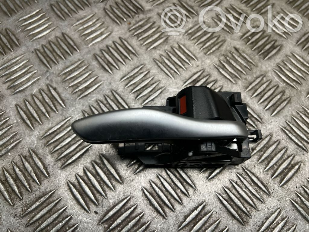 Toyota C-HR I Klamka wewnętrzna drzwi przednich 