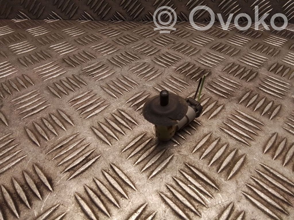Opel Vivaro Sensor de la puerta delantera 