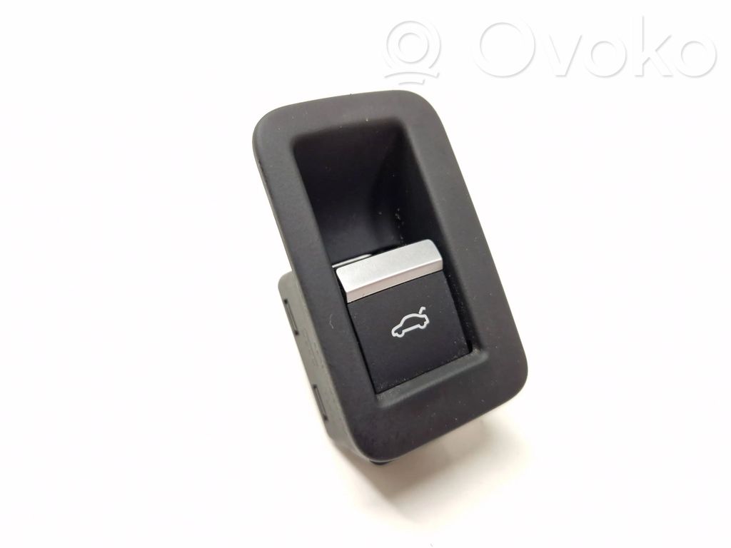 Audi A4 S4 B9 Tailgate opening switch 