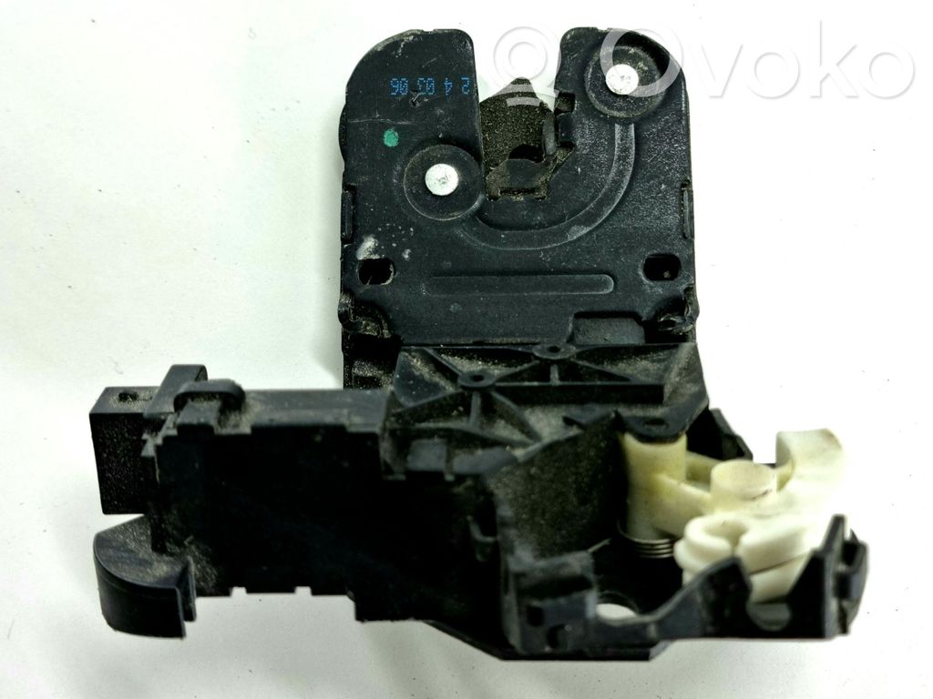 Audi A4 S4 B7 8E 8H Tailgate/trunk/boot lock/catch/latch 