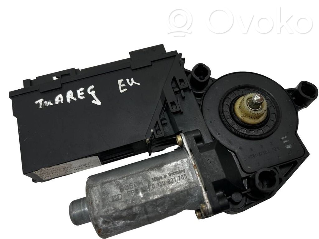 Silnik regulatora szyby drzwi przednich   3D1959792,05074330,7L0959702,130821765