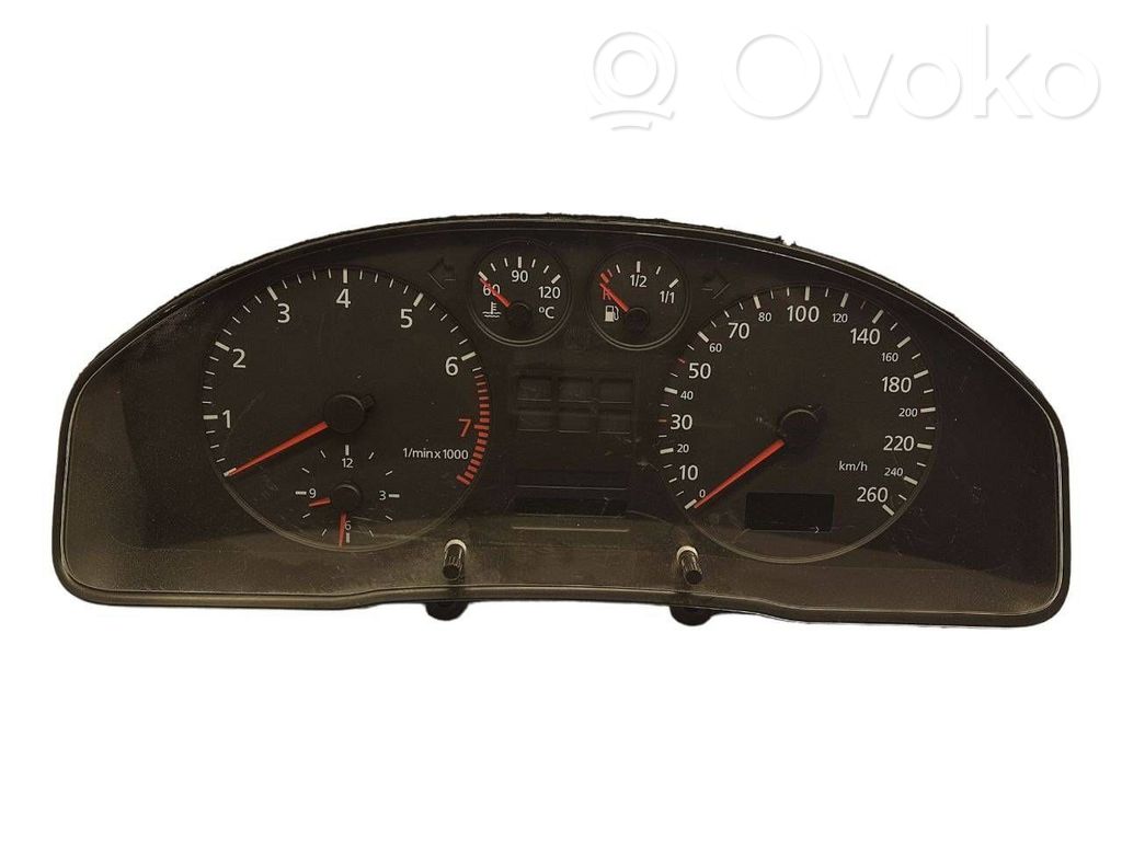 Audi A4 S4 B5 8D Velocímetro (tablero de instrumentos) 