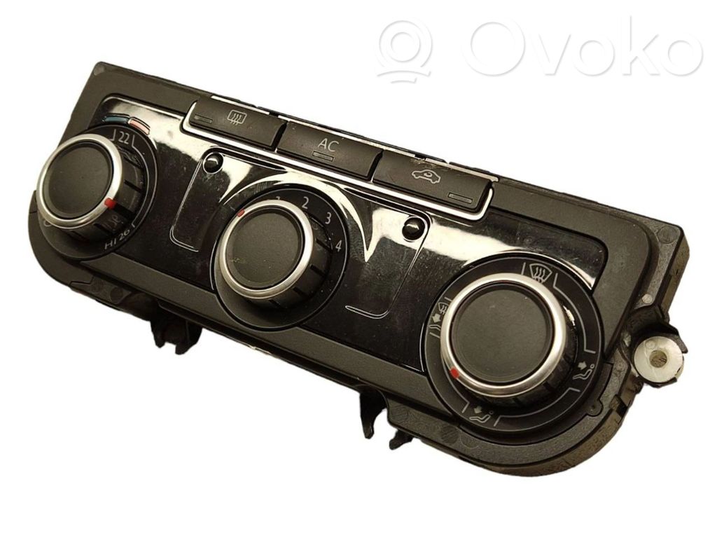 Volkswagen PASSAT B7 Climate control unit 