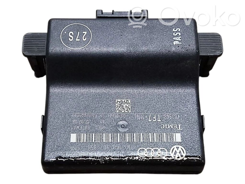 Volkswagen Golf VI Gateway control module 