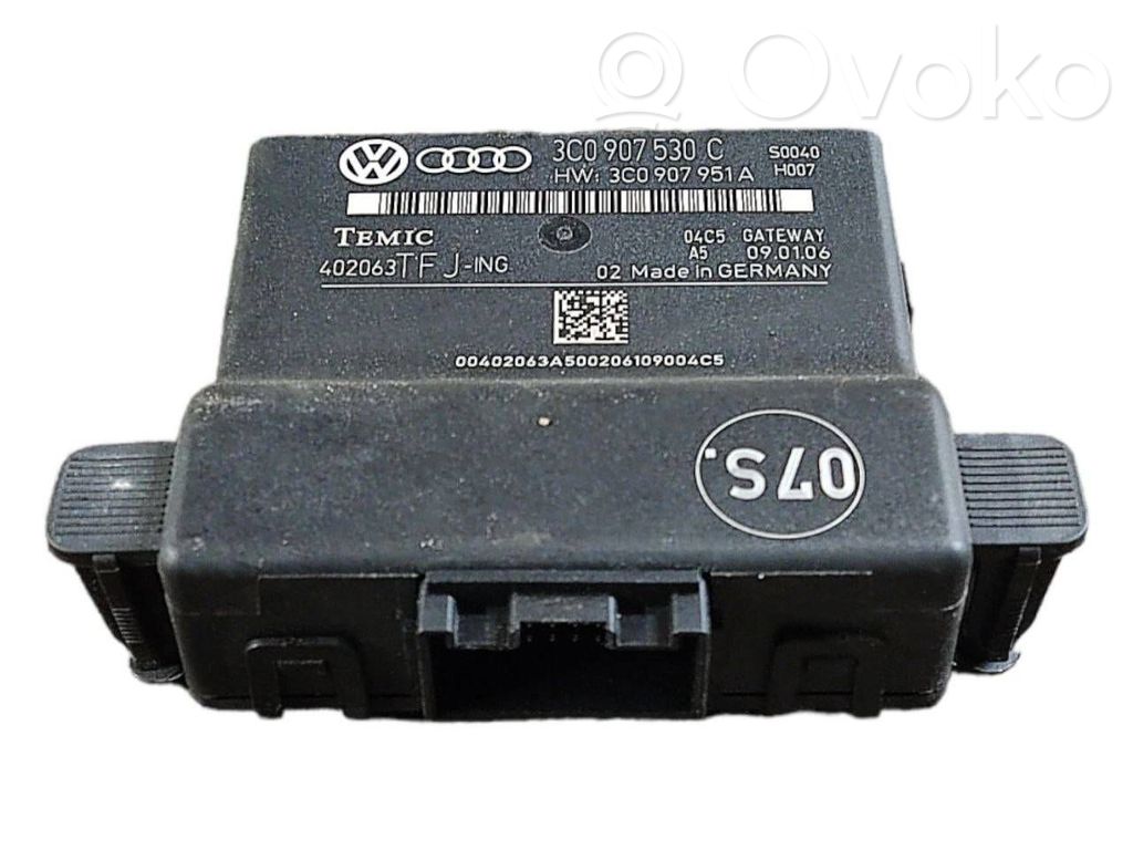 Volkswagen PASSAT B6 Gateway control module 