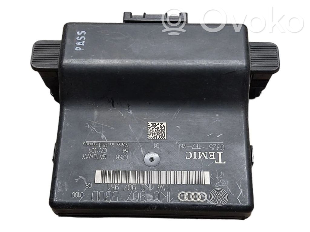 Audi A3 S3 8P Gateway control module 