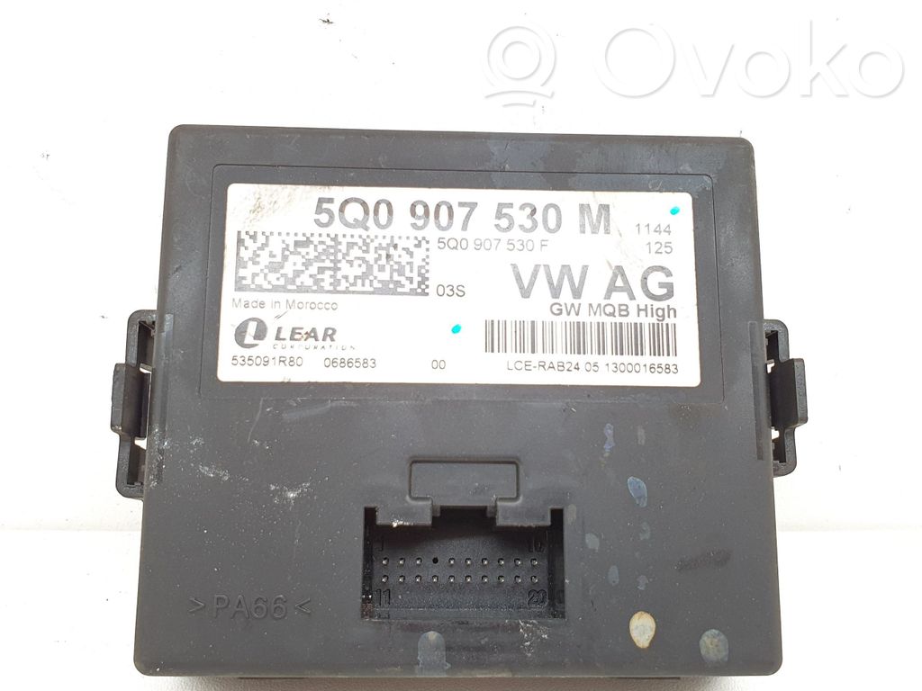 Volkswagen Golf VII Gateway control module 