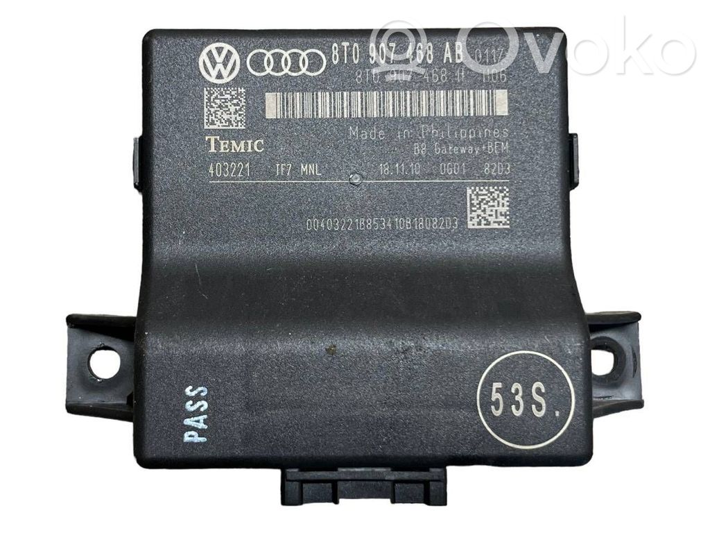 Audi A5 8T 8F Gateway control module 