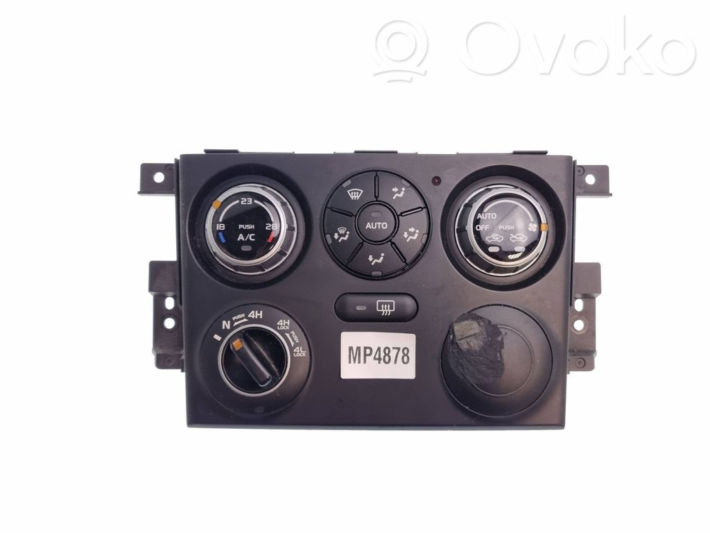 Panel klimatyzacji   3951065JD3CAT,3951064J0,CJB502A007AJ