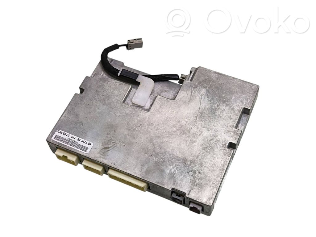 Toyota Prius+ (ZVW40) Navigācijas (GPS) vadības bloks 