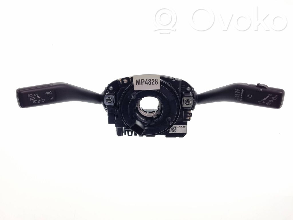 Skoda Octavia Mk2 (1Z) Wiper turn signal indicator stalk/switch 