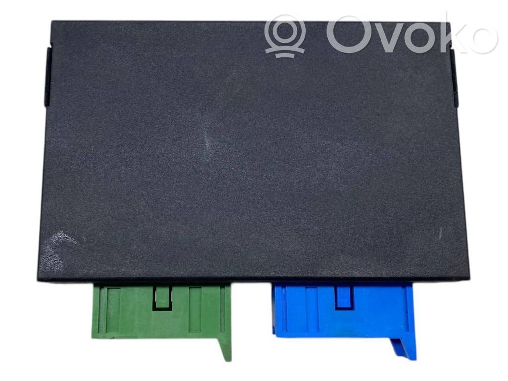 BMW 5 E34 Priekabos kablio valdymo blokas 