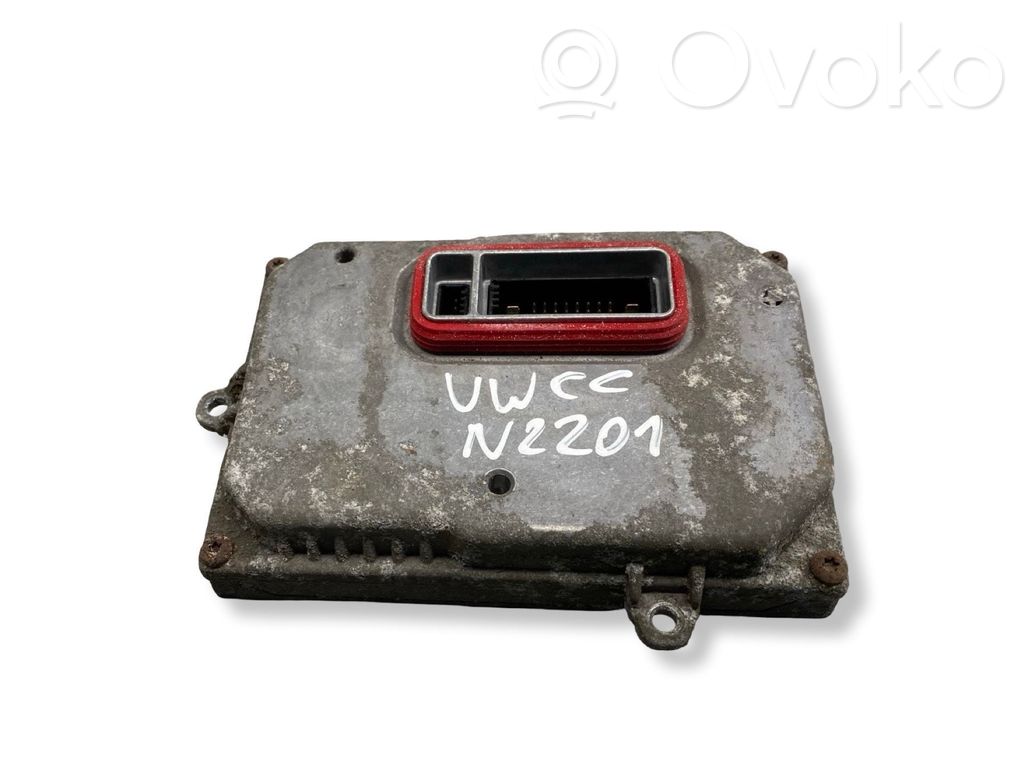 Volkswagen PASSAT CC Phare frontale 