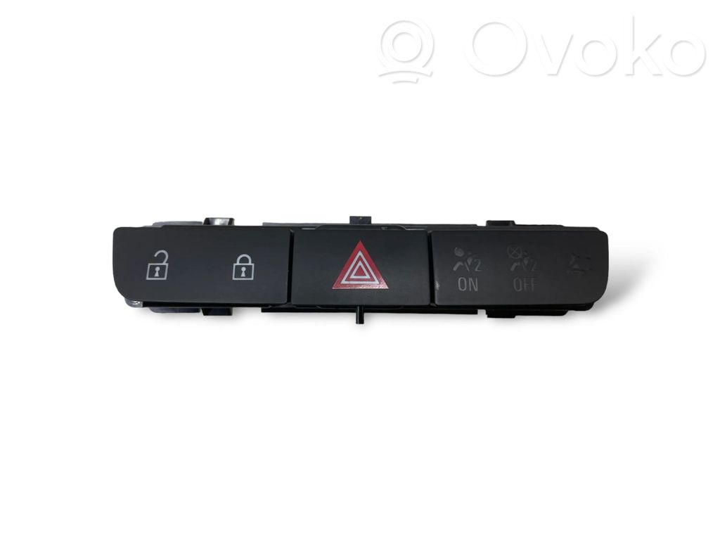 Schalter Warnblinkanlage   13324594