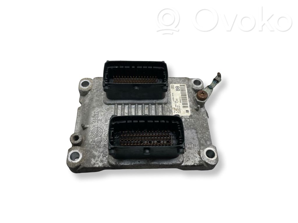 Opel Astra H Engine control unit/module 