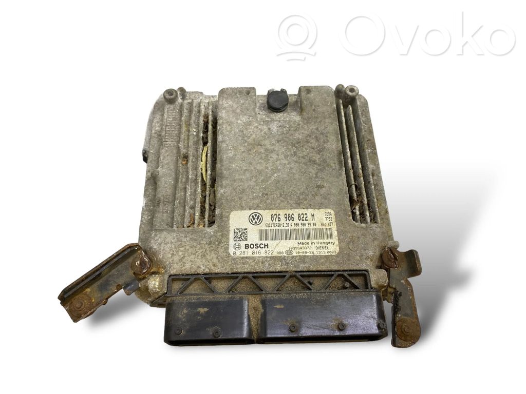 Engine control unit/module   076906022M,1039S43372,0281016822