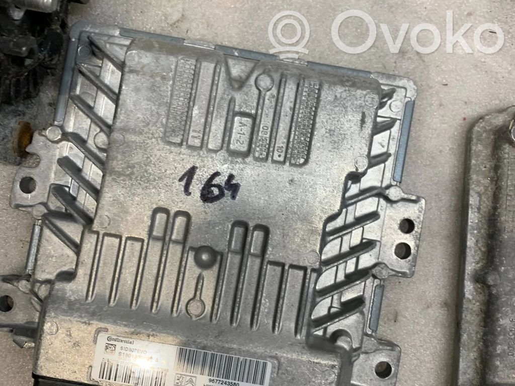 Peugeot 508 Engine control unit/module 