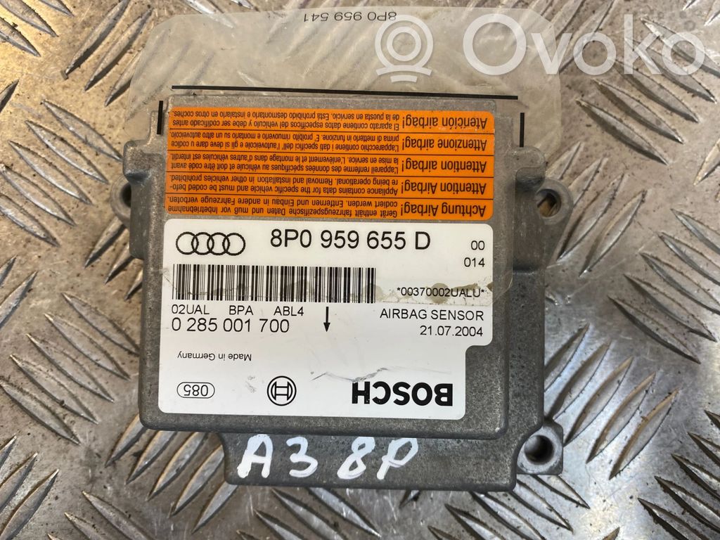 Audi A3 S3 8P Turvatyynyn ohjainlaite/moduuli 