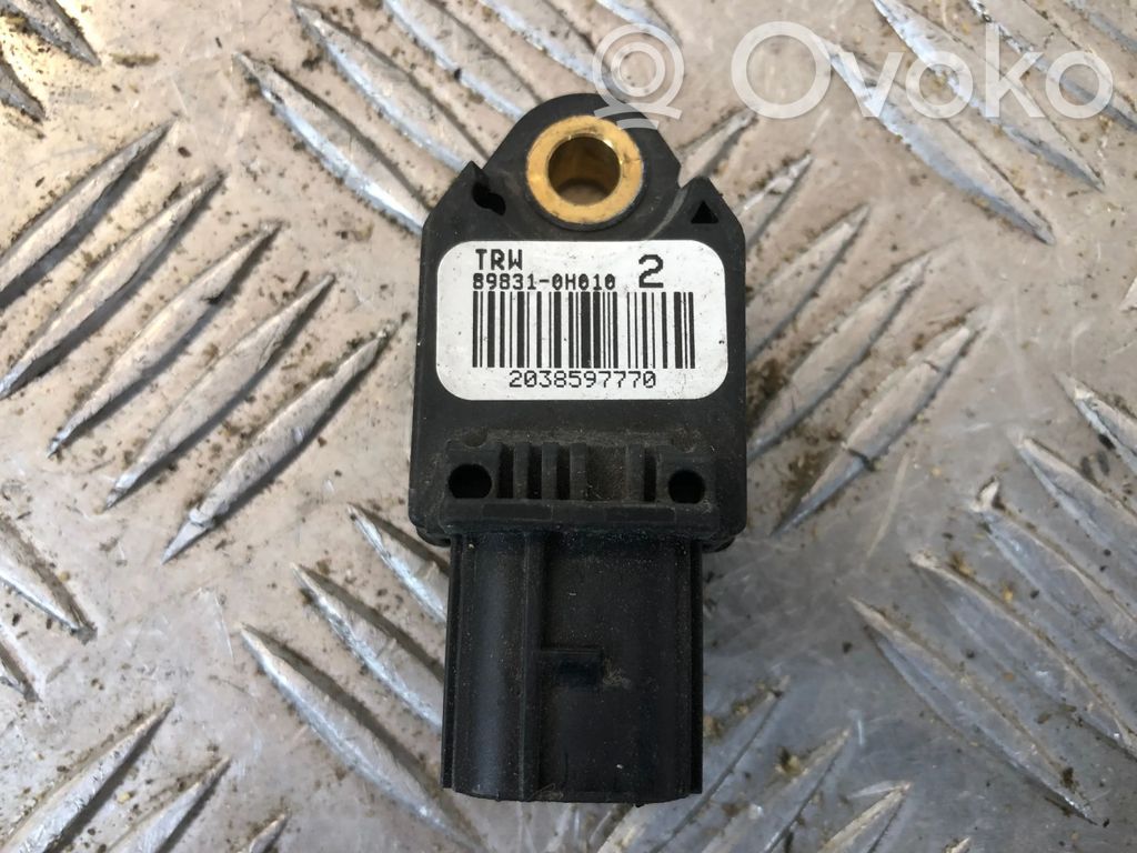 Toyota Yaris Sensor impacto/accidente para activar Airbag 