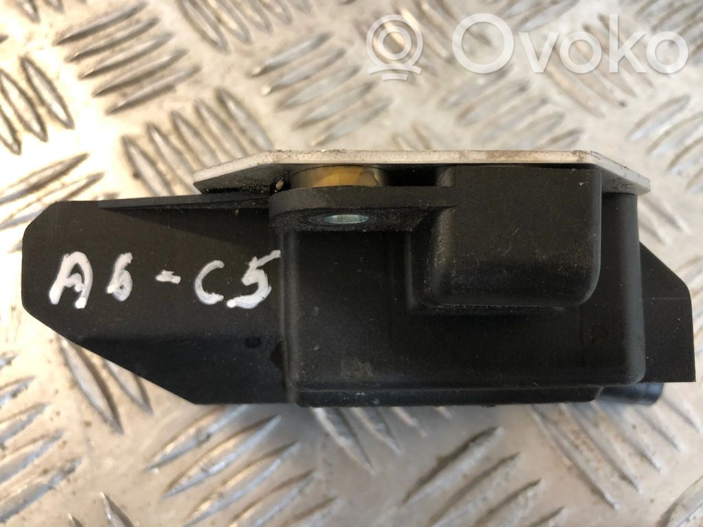 Audi A6 S6 C5 4B ESP Drehratensensor Querbeschleunigungssensor 