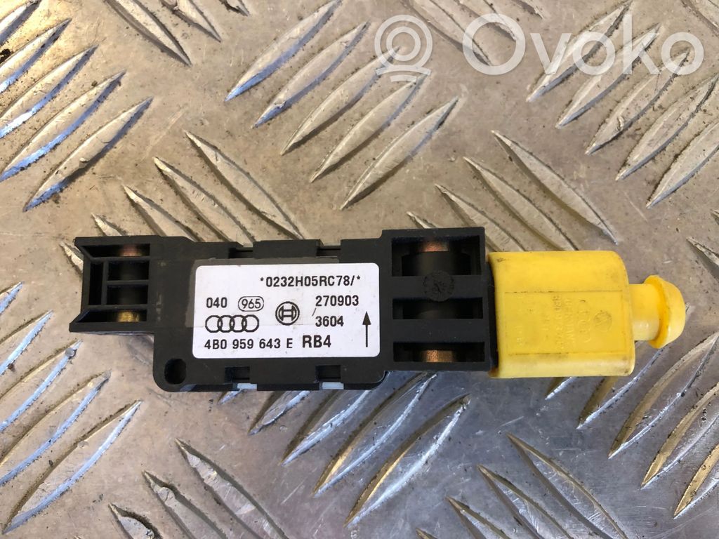 Sensor impacto/accidente para activar Airbag   4B0959643E,270903,0232H05RC78