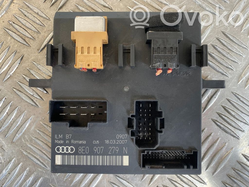 Audi A4 S4 B7 8E 8H Module confort 