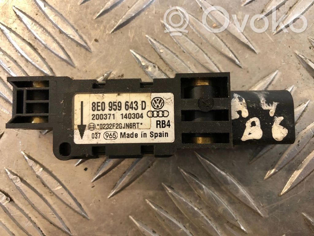 Audi A4 S4 B6 8E 8H Sensor impacto/accidente para activar Airbag 