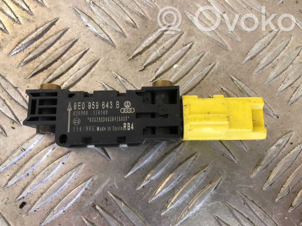 Audi A4 S4 B7 8E 8H Sensore d’urto/d'impatto apertura airbag 