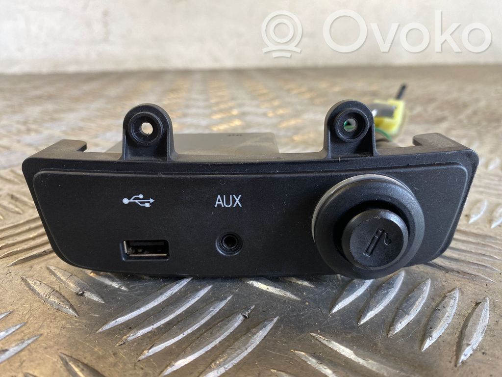 SsangYong Korando Connettore plug in USB 