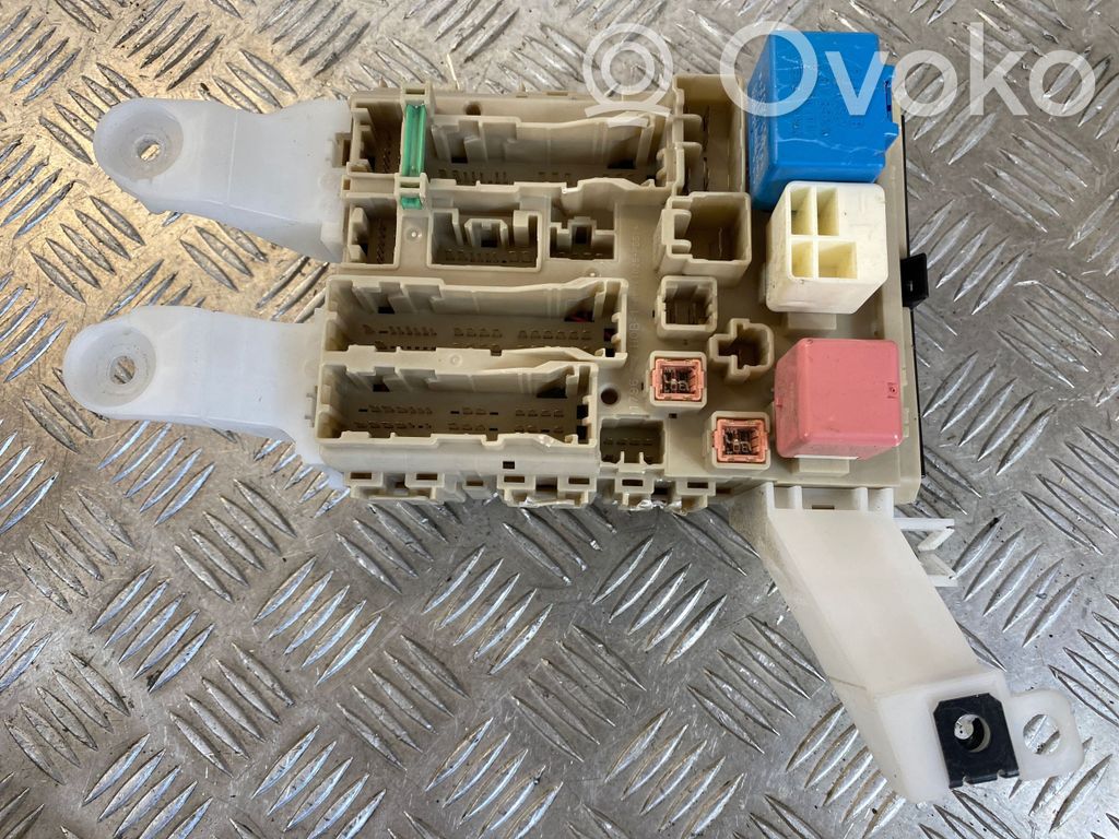 Toyota Verso Módulo de fusible 