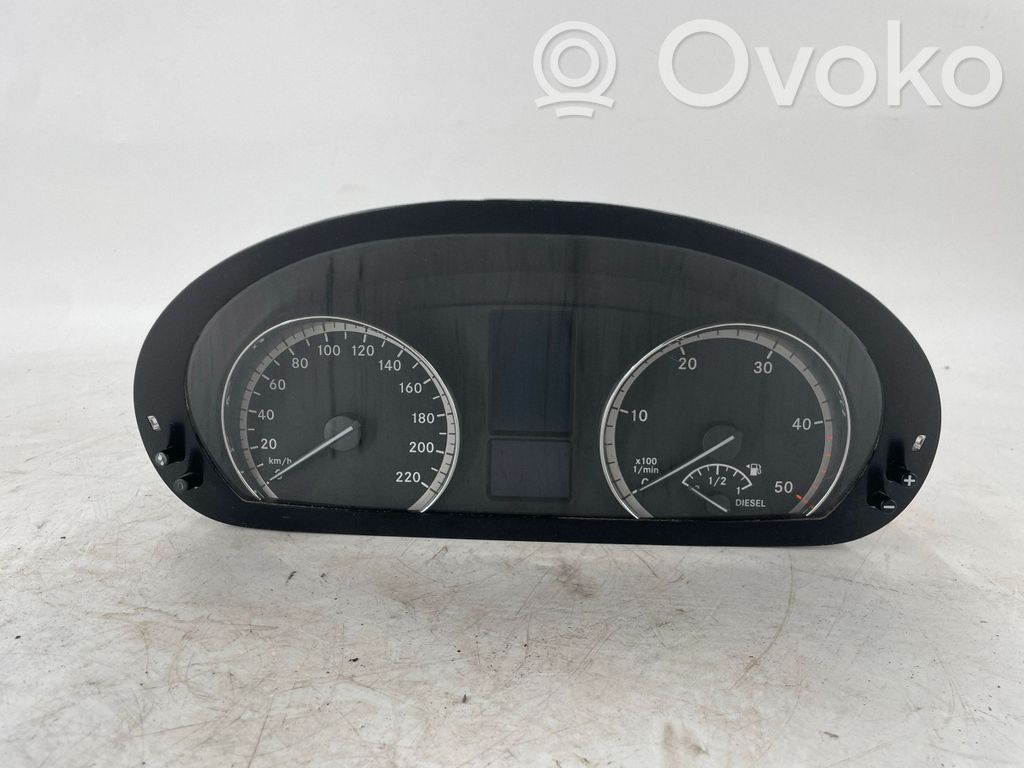 Mercedes-Benz Vito Viano W639 Vitezometru (grup de instrumente) 