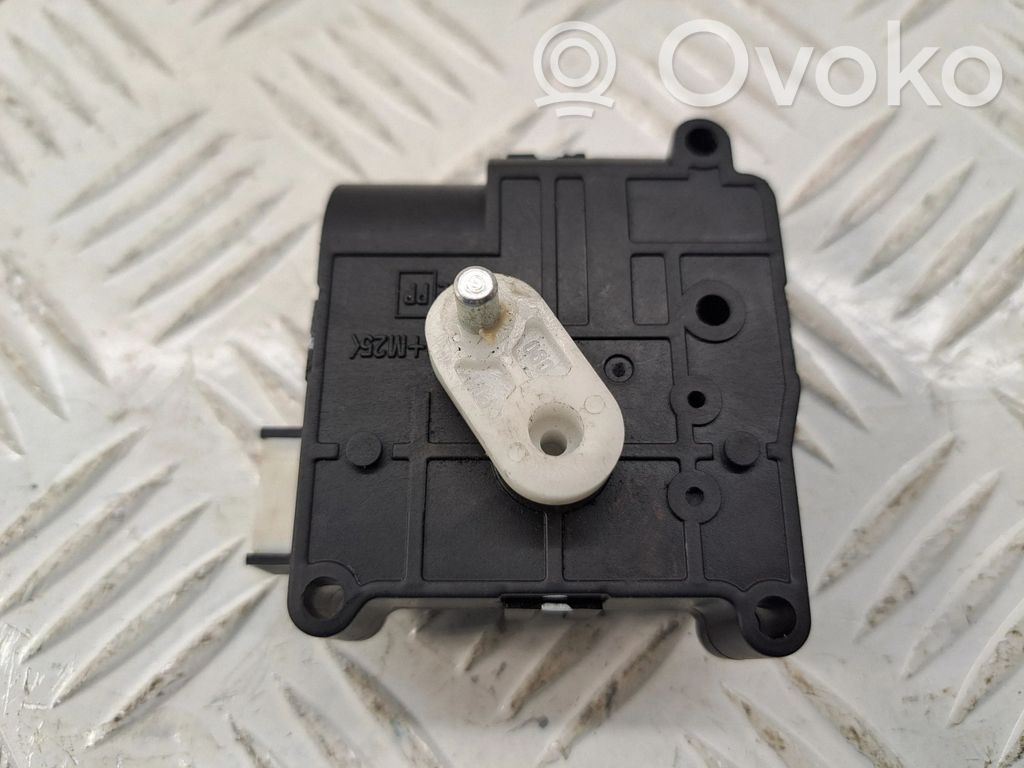 Toyota Corolla Verso AR10 Moteur / actionneur de volet de climatisation