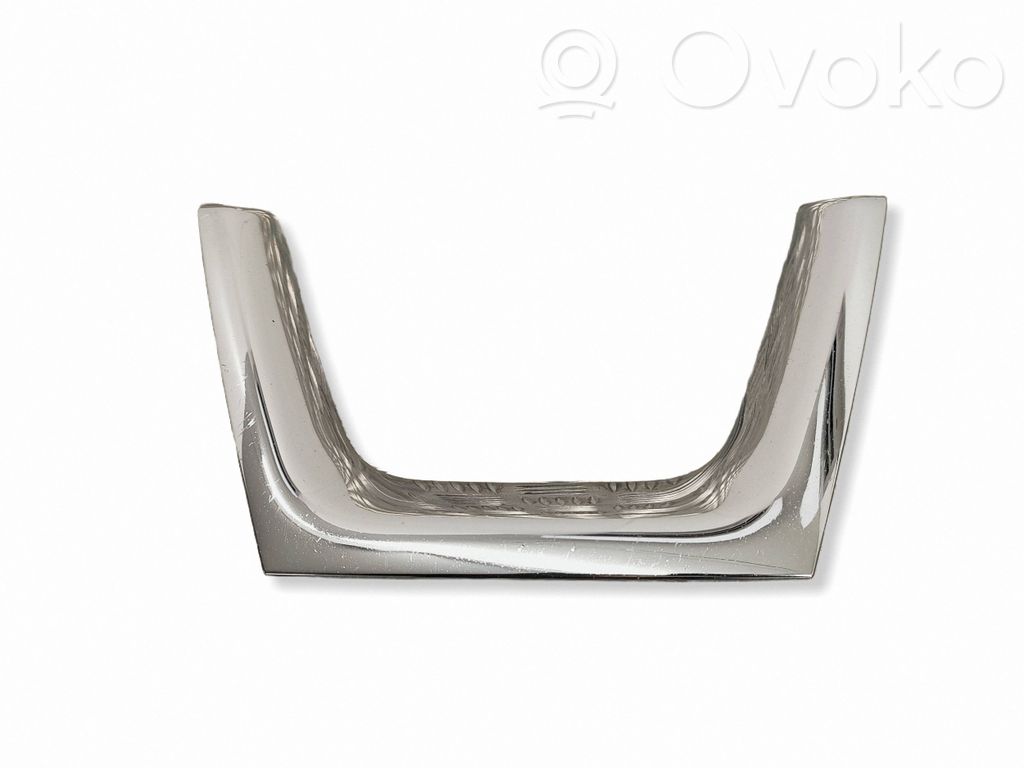 Nissan Qashqai Ornament îmbinare bară față 