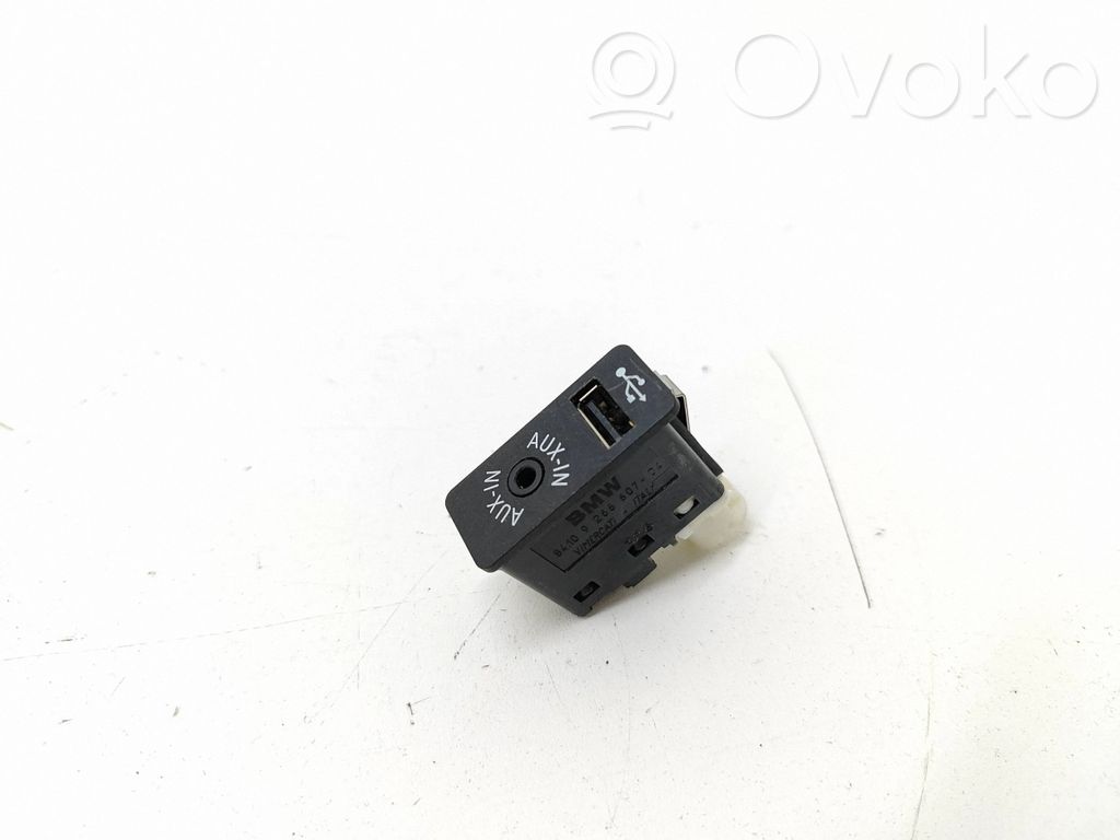 BMW X3 F25 Priză USB 