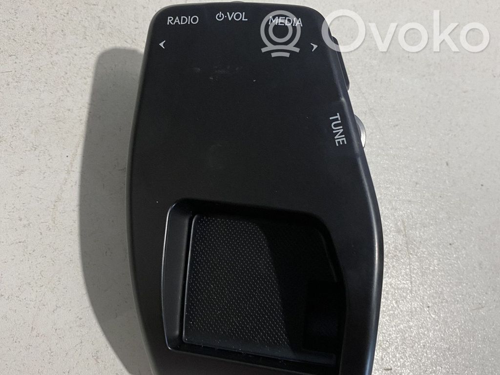 Lexus UX Interrupteur / bouton multifonctionnel