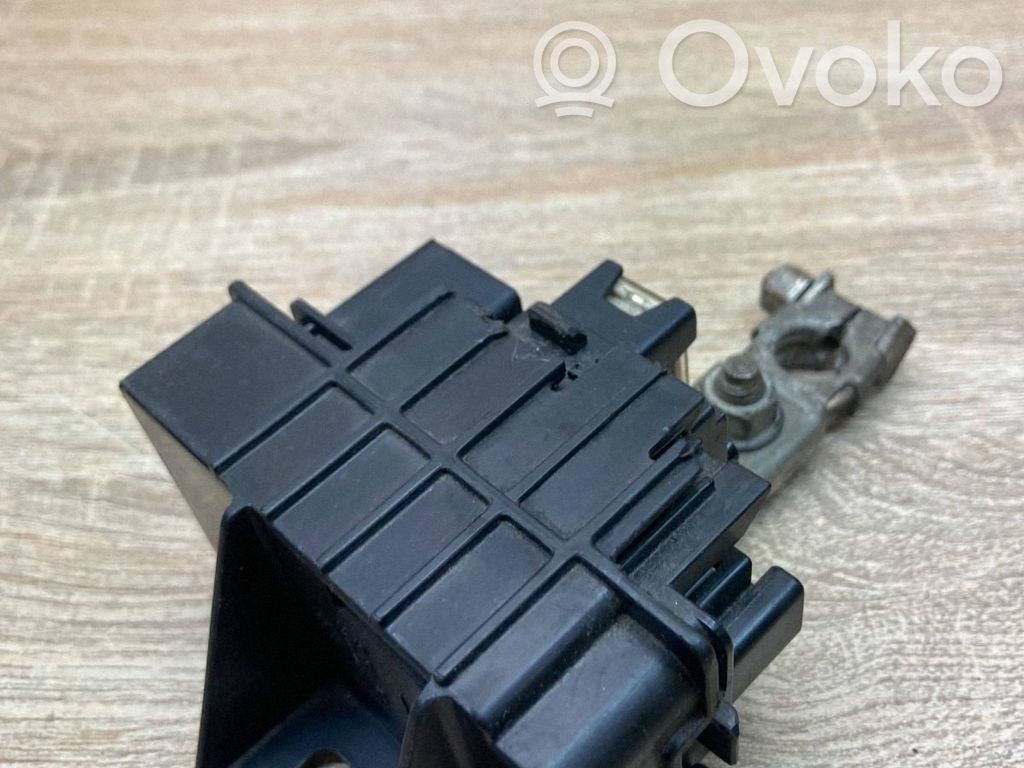 Toyota Prius (XW20) Unidad de control SAM