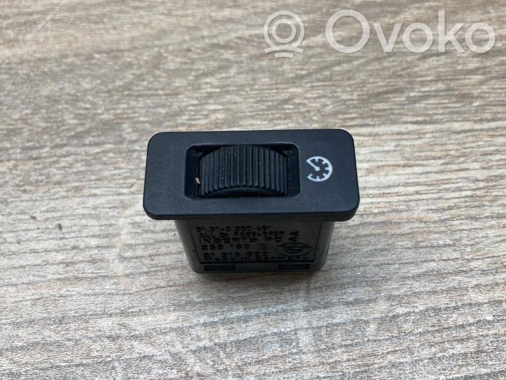 BMW 7 E38 Mittariston valaistuksen säätökytkin
