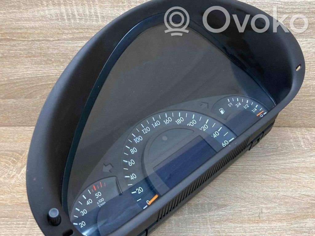 Mercedes-Benz C W203 Velocímetro (tablero de instrumentos) 