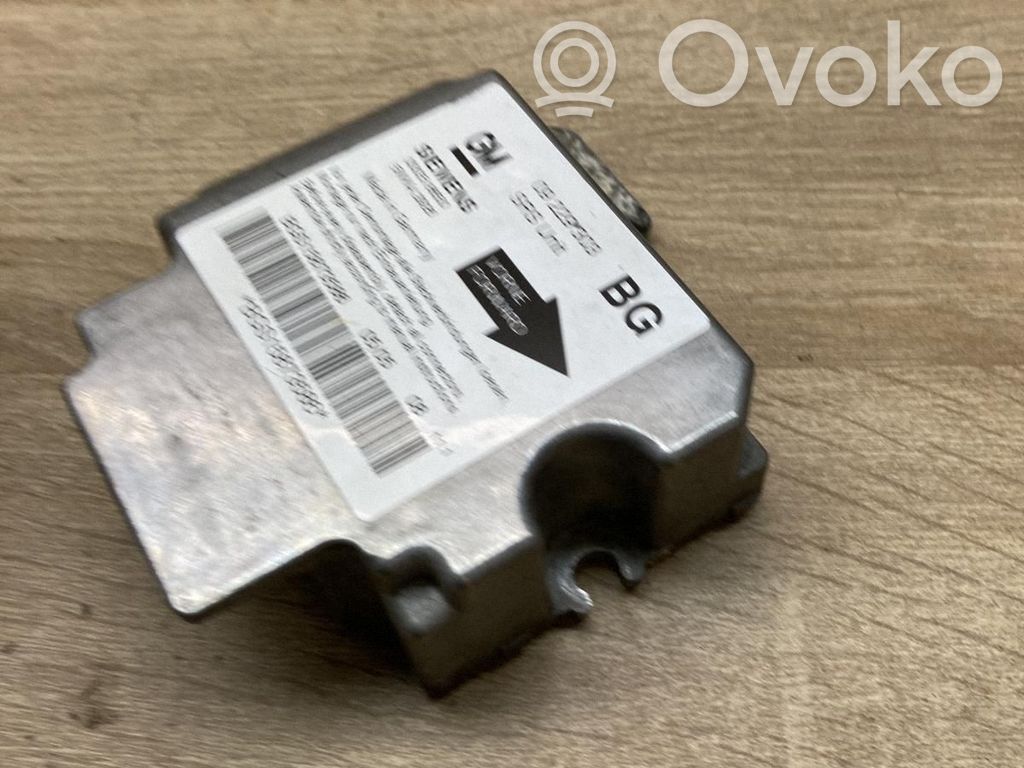 Opel Zafira A Centralina/modulo airbag