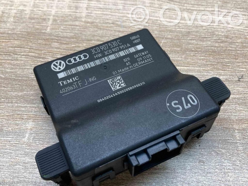 Volkswagen PASSAT B6 Modul control gateway