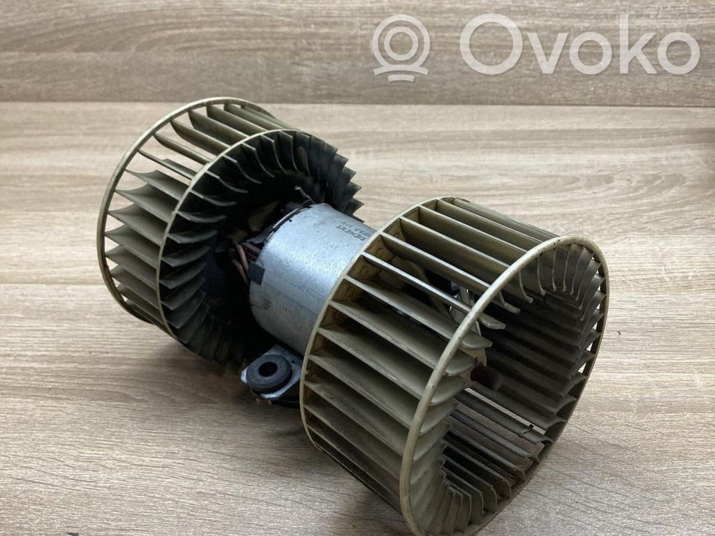 BMW 5 E39 Mazā radiatora ventilators 