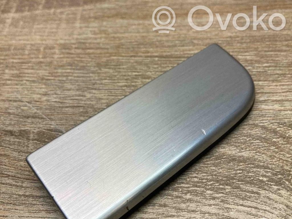 Volkswagen PASSAT B6 Rivestimento del vano portaoggetti del cruscotto