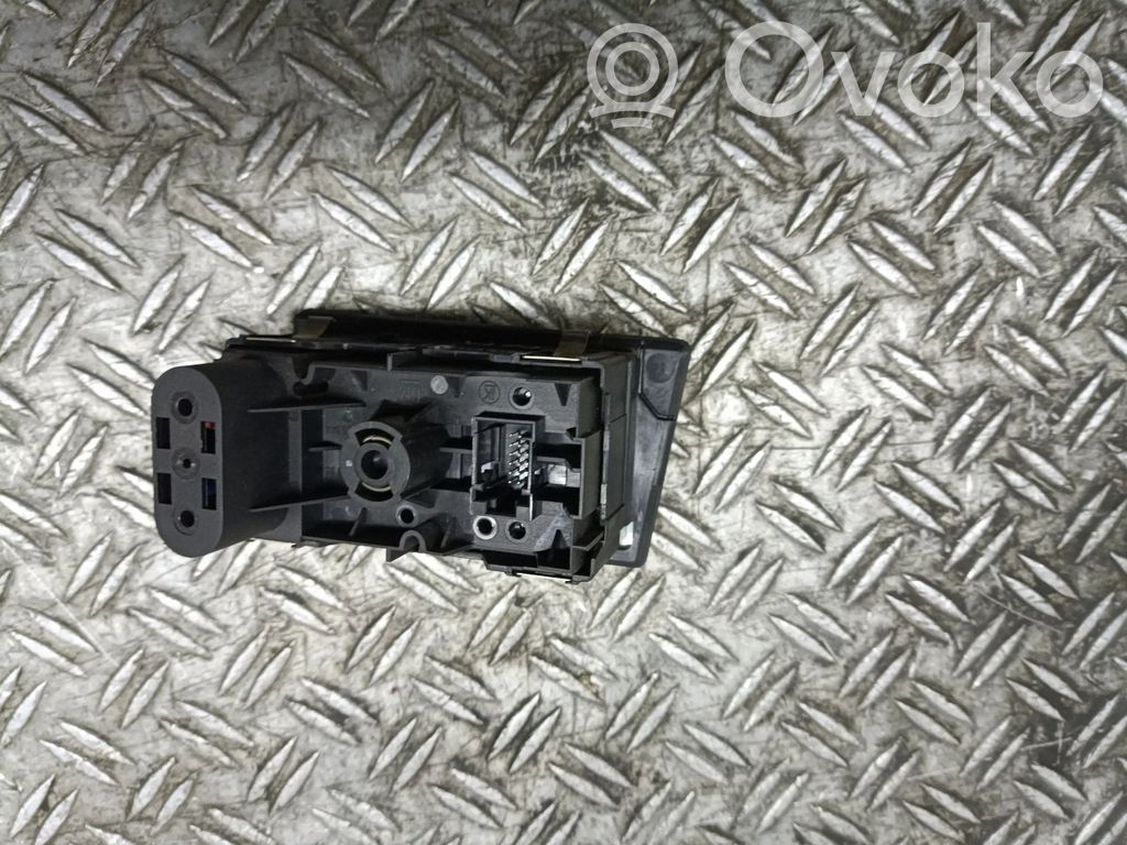Opel Zafira B Interrupteur d’éclairage 