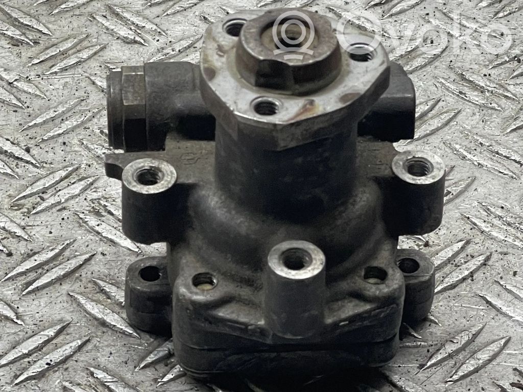 Volkswagen Golf IV Pompe direction assistée