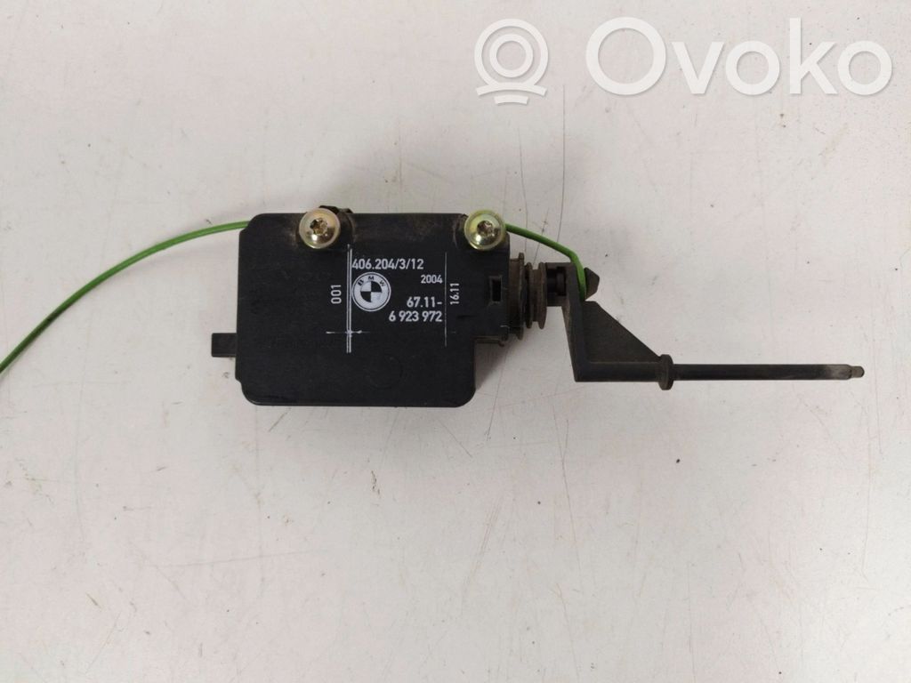 BMW 7 E65 E66 Fuel tank cap lock 