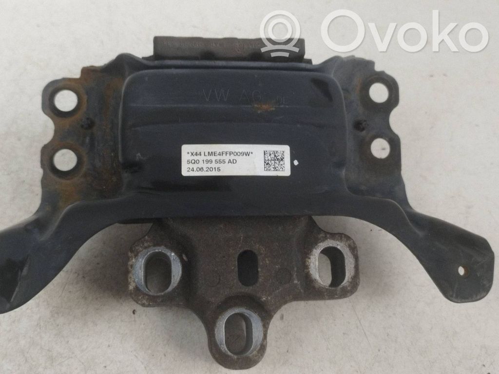 Audi A3 S3 8V Vaihdelaatikon kiinnitys