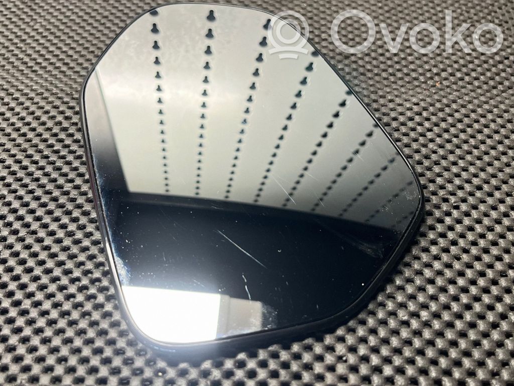 Toyota Yaris Cross Sticlă oglindă laterală