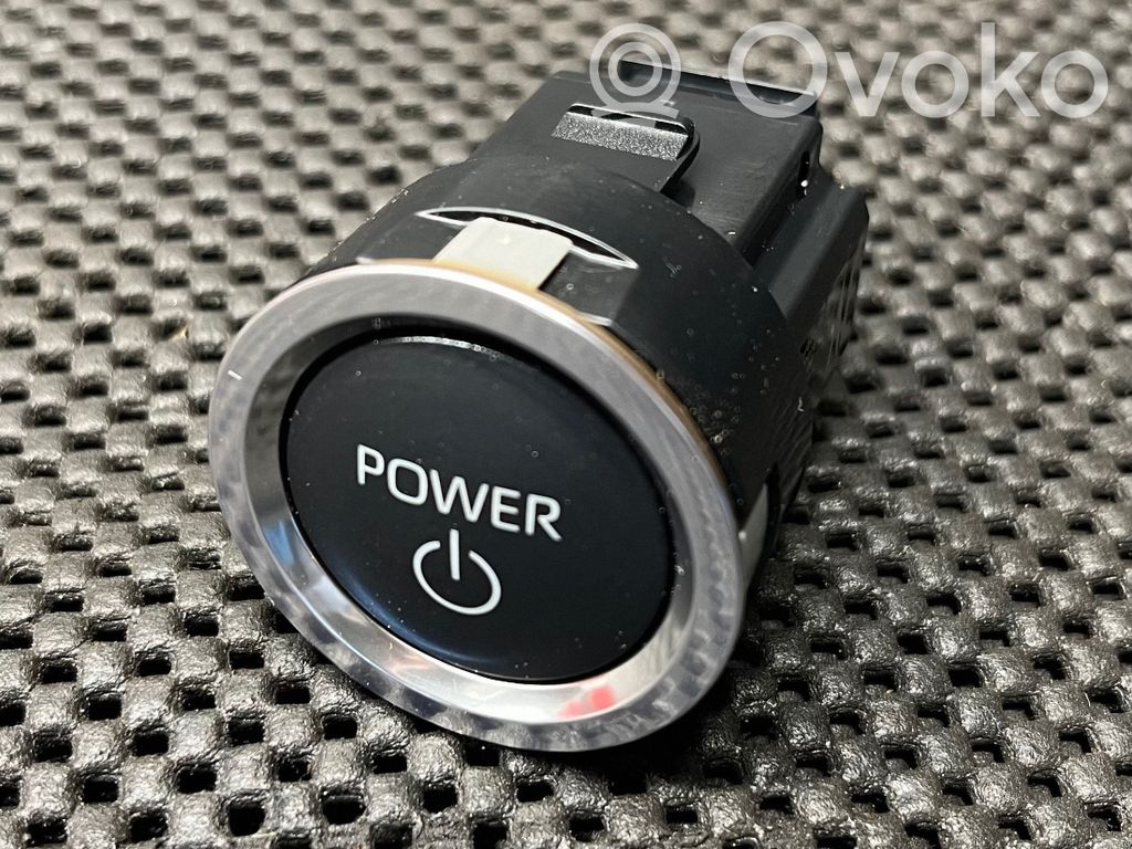 Toyota Yaris Cross Bouton poussoir de démarrage du moteur
