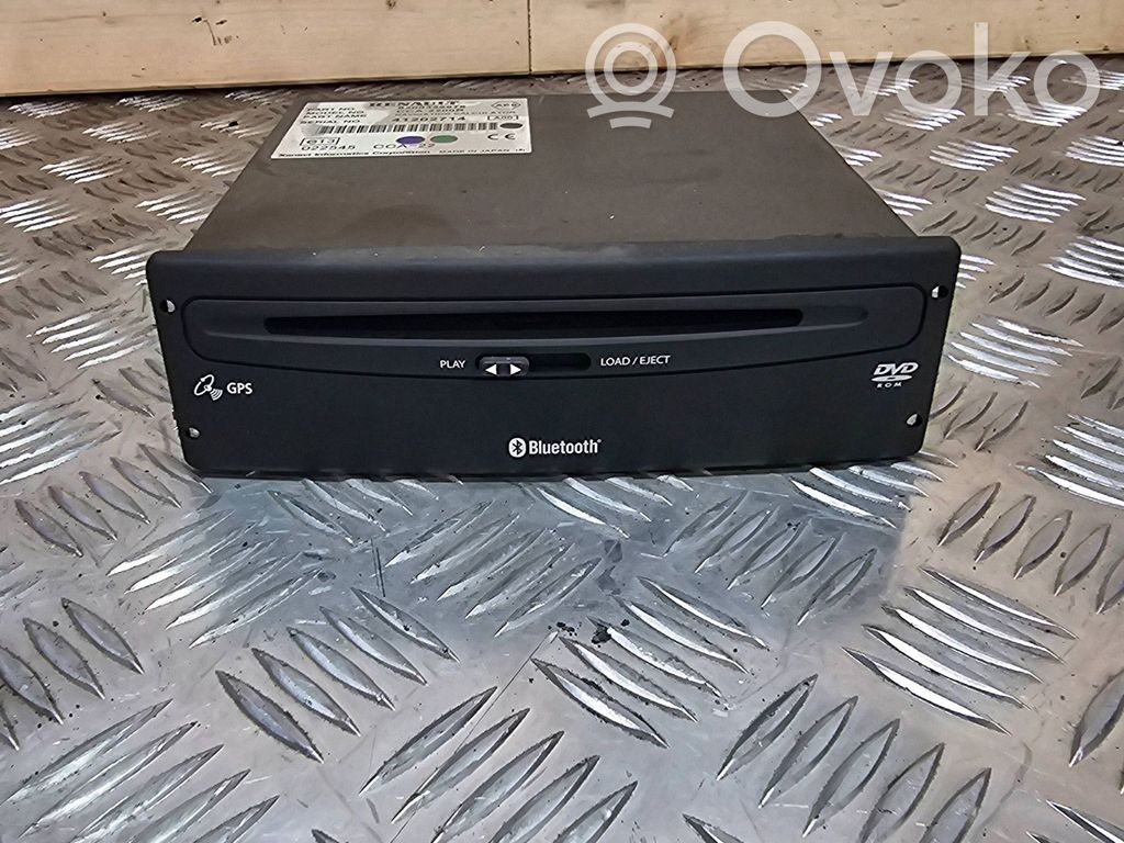 Renault Laguna II Navigaatioyksikkö CD/DVD-soitin