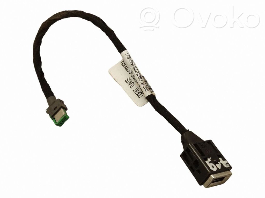Peugeot 308 Enchufe conector USB 